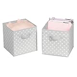 mDesign Juego de 2 cajas organizadoras pequeñas para ordenar armarios – Organizadores de armarios a lunares para dormitorio, vestidor o pasillo – Cajas para guardar ropa, juguetes y más – gris/blanco