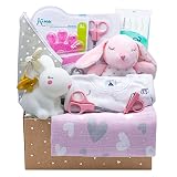 Kelzia Canastilla para Bebé Recién Nacido - Caja de Regalo de Bienvenida con Ropa de Algodón, Pañales y Toallitas Biodegradables, Peluche y Más - Vegano, Algodón Hipoalergénico - Unisex (BBOX5)