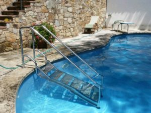 Escaleras De Piscinas Para Minusvalidos