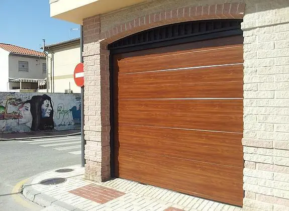 Descubre nuestras 【OFERTAS en Puertas Para Garajes Automaticas】 ¡Entra!