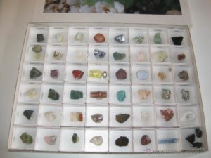 Cajas De Minerales Para Ninos