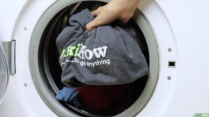 Cómo lavar la ropa a mano en 9 pasos fáciles y obtener mejores resultados