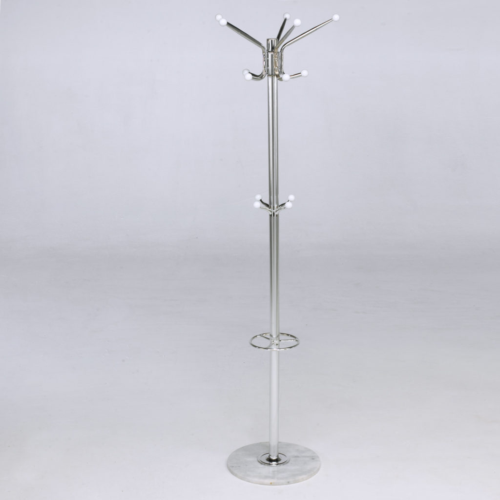 Conoce las 【OFERTAS en Percheros De Pie Baratos】 ¡Entra ya!