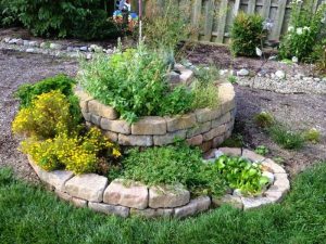 Cómo construir un jardín aromático