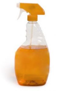 Cómo hacer un pesticida natural con aceite esencial de naranja